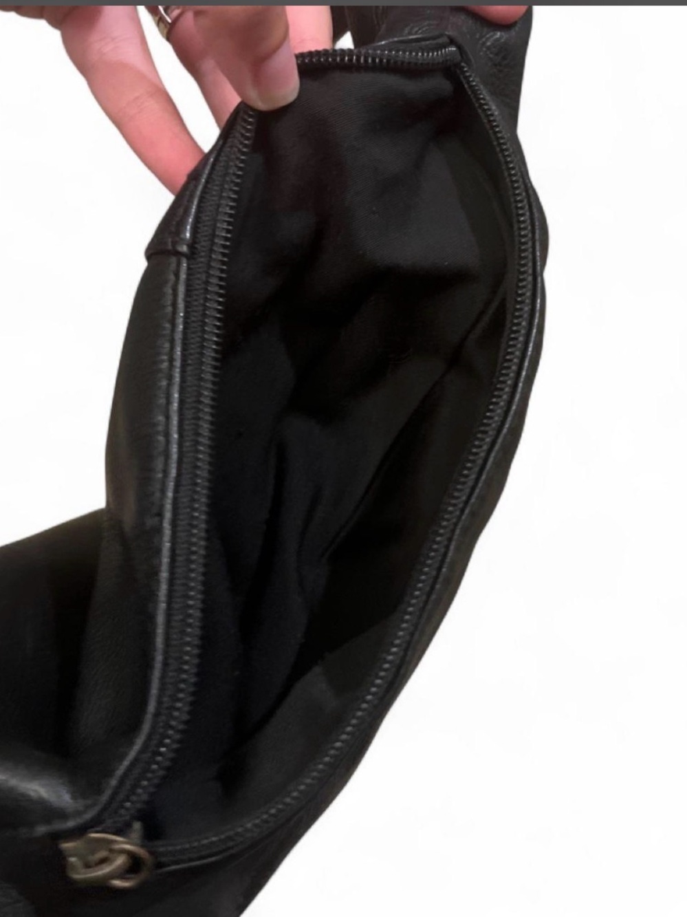 Classic Black Genuine Leather Hobo Slouchy Shoulder Bag Timeless Everyday Carry - Picture 4 of 8